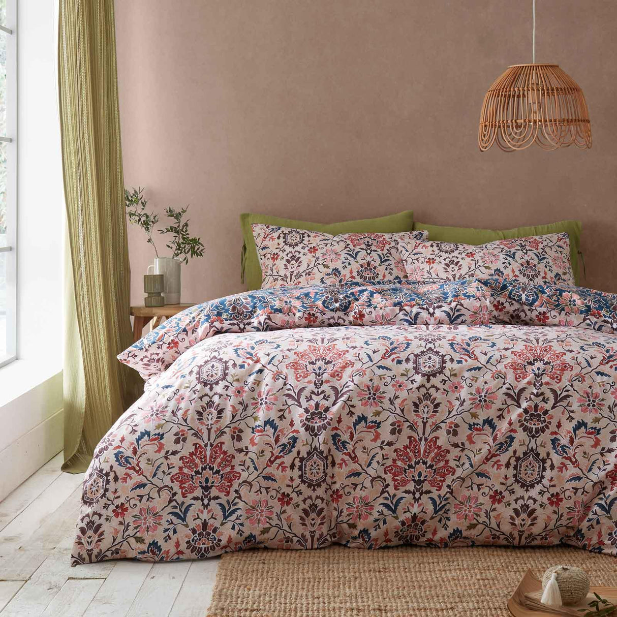 Keera Floral Duvet Cover Set by Pineapple Elephant