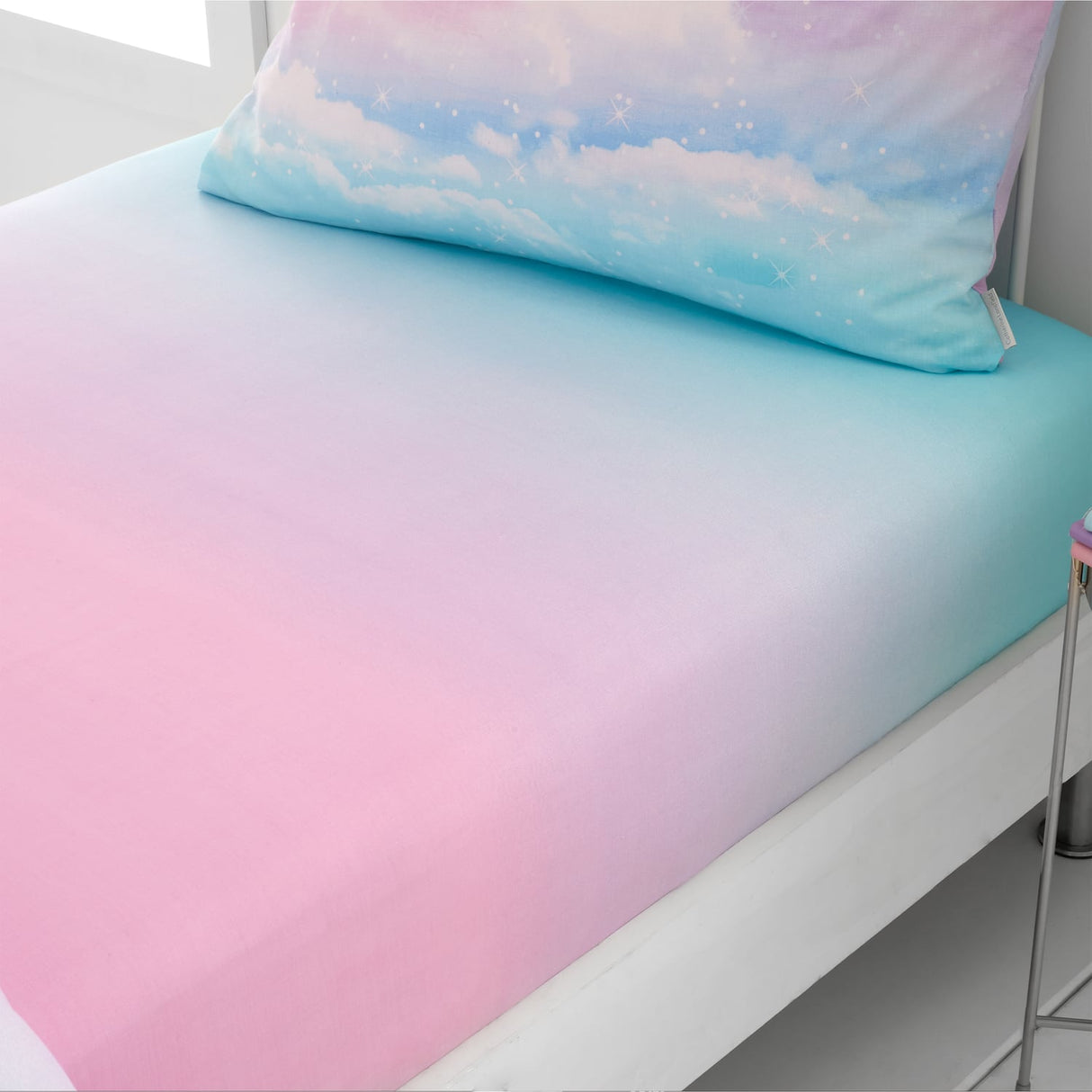 Catherine Lansfield Ombre Rainbow Clouds 25cm Deep Fitted Sheet