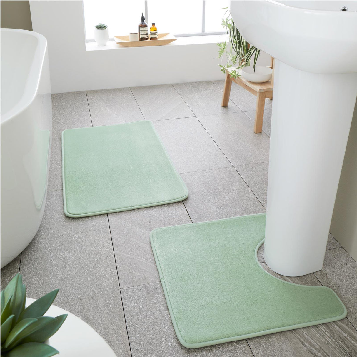 Anti-Bacterial Memory Foam Bath Mat & Pedestal Bathroom Set by Catherine Lansfield