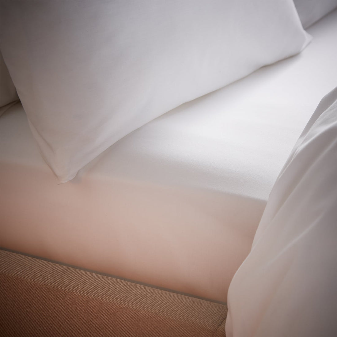 Bianca Temperature Controlling 30cm Deep Fitted Sheet