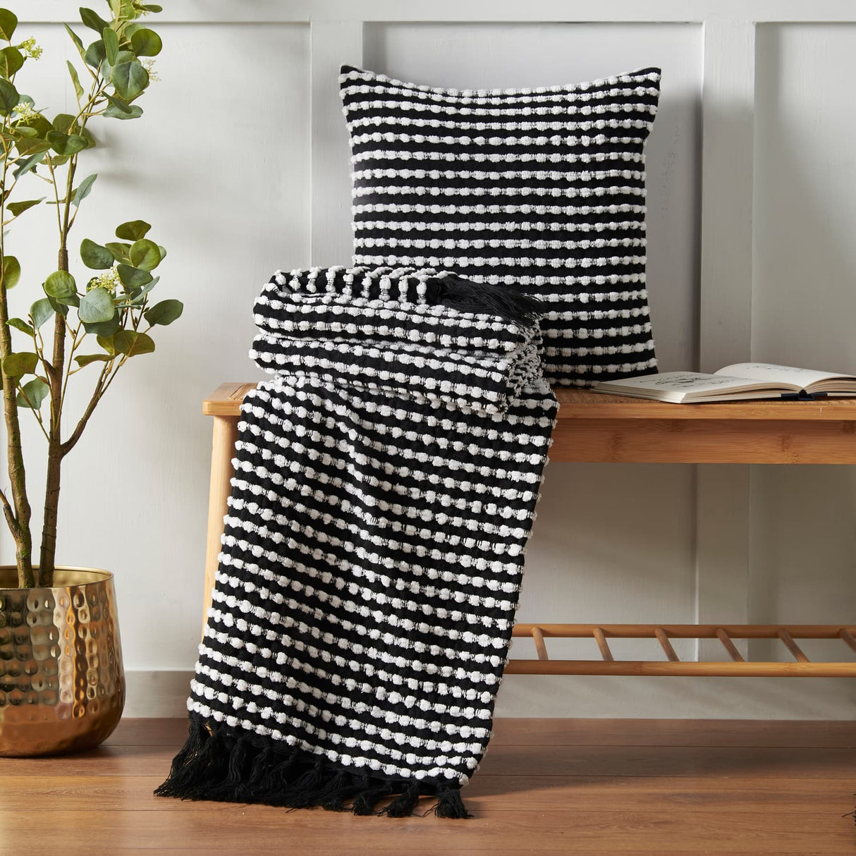Catherine Lansfield Stab Stitch Throw – Black – 125cm x 150cm - Stab Stitch Black Group