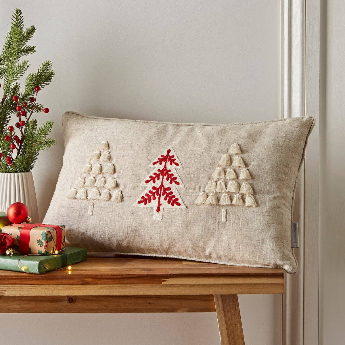 Catherine Lansfield Tufted Christmas Tree Filled Cushion - Tufted Christmas Tree