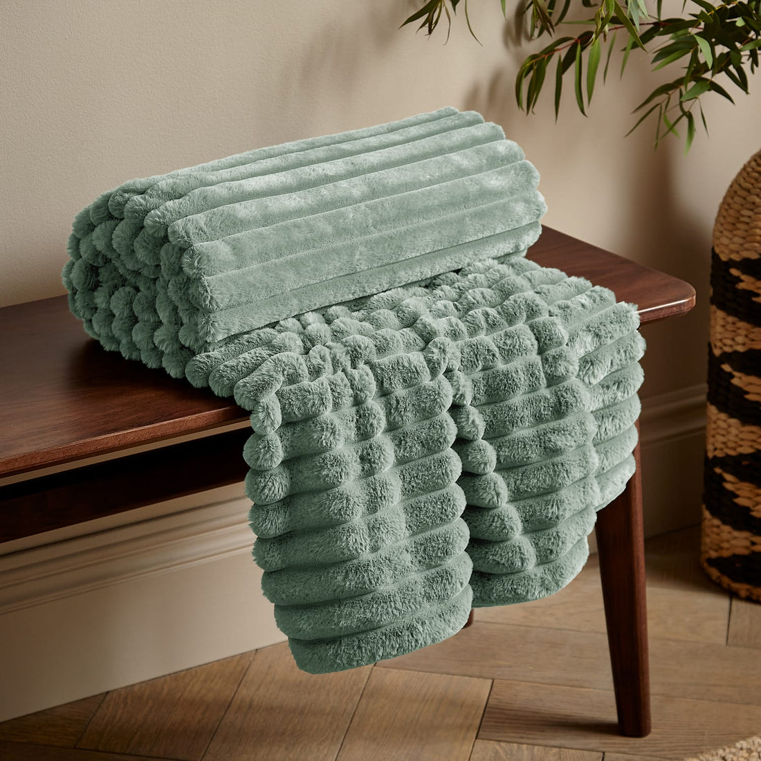 Catherine Lansfield Cosy Ribbed Green Velvet Throw Blanket 130cm x 170cm