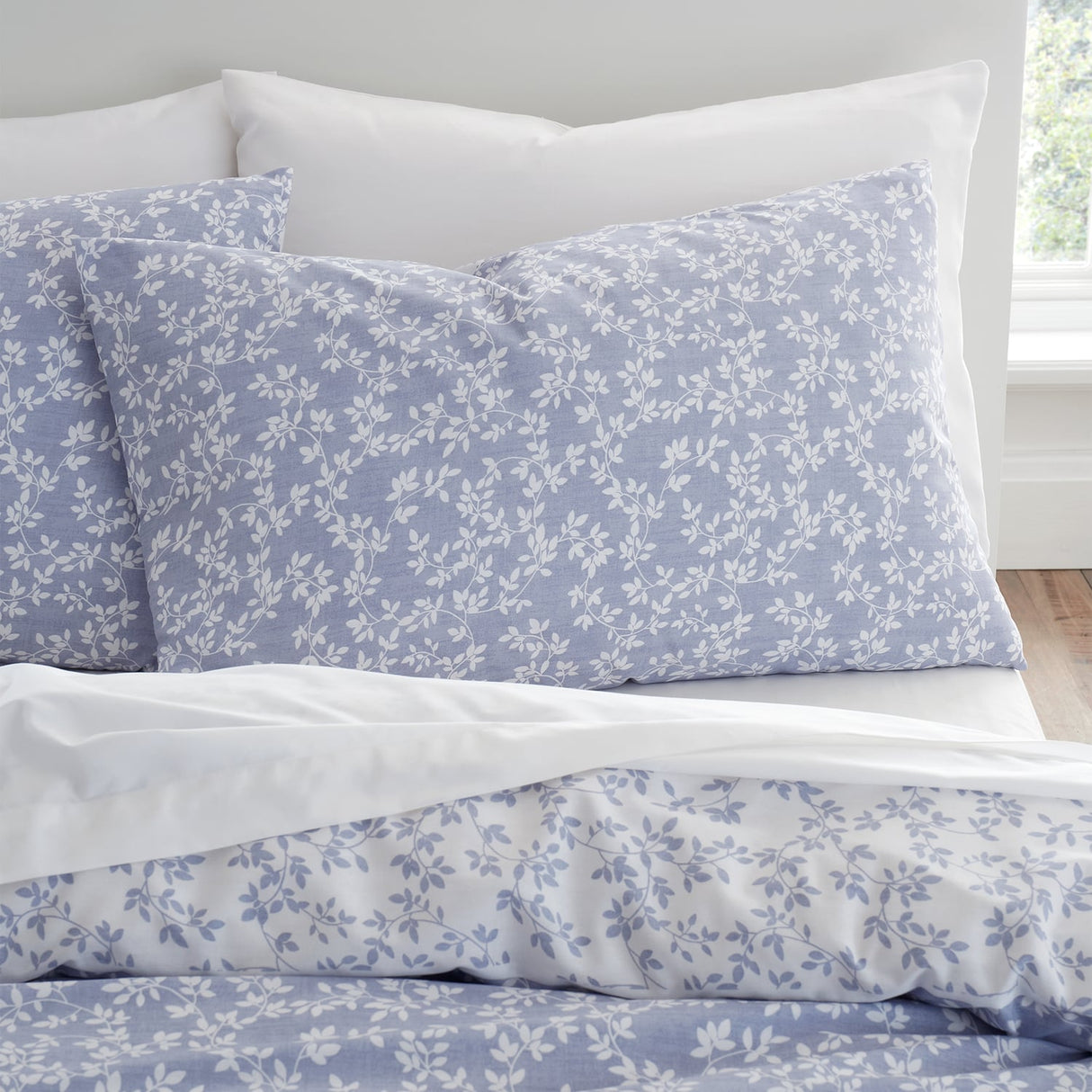 Bianca Fine Linens Shadow Leaves Duvet Cover Set - Shadow Leaves Blue Duvet Set