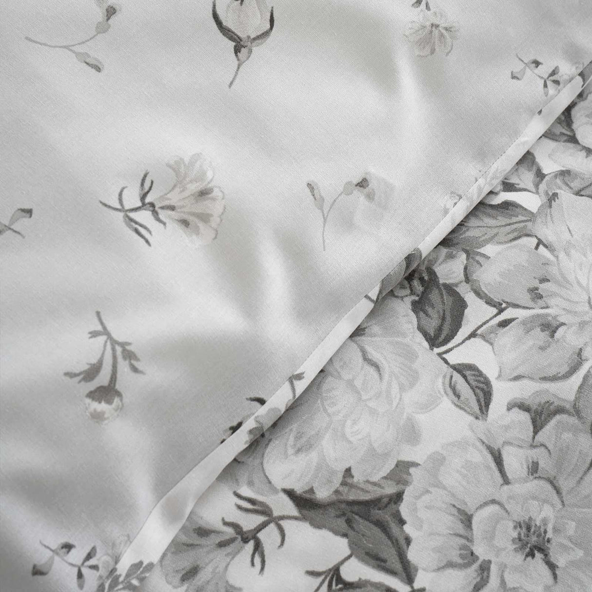Elinda Floral Duvet Cover Set by Catherine Lansfield
