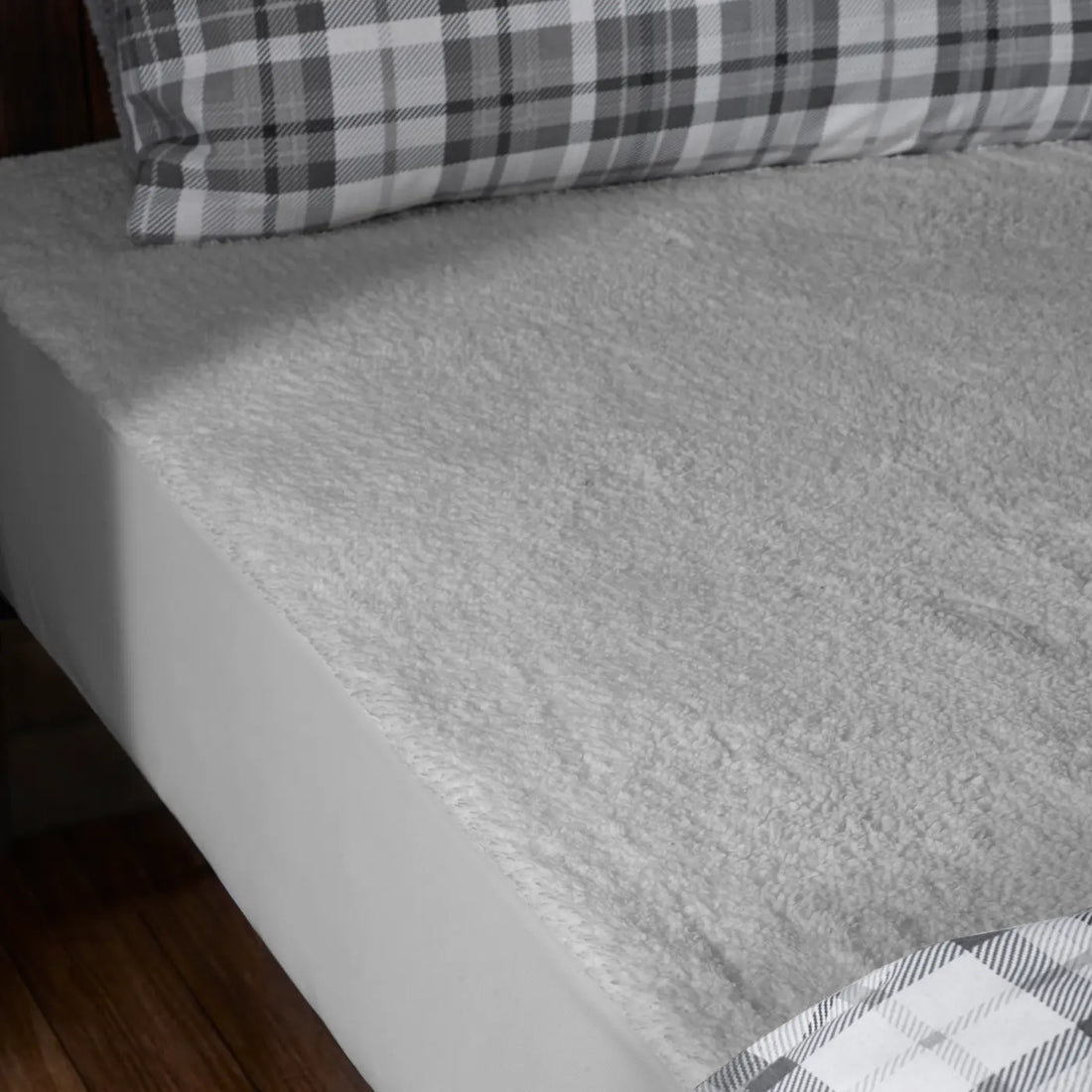 Catherine Lansfield Sherpa Underblanket Bedding Protector