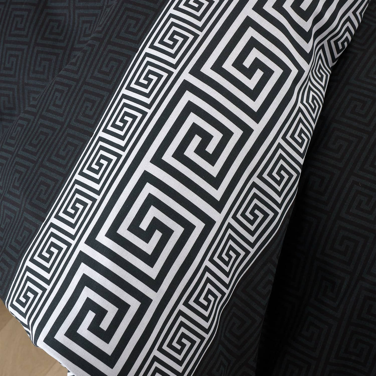 Catherine Lansfield Artemis Duvet Cover Set - Artemis Greek Key Duvet Set