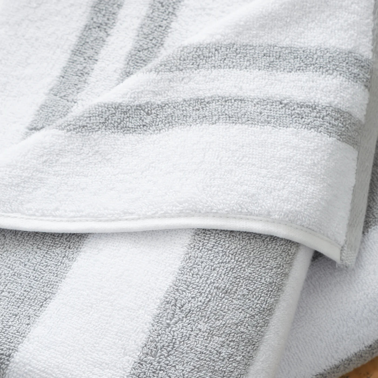 Bianca Reversible Stripe 600gsm Cotton Jacquard Towels
