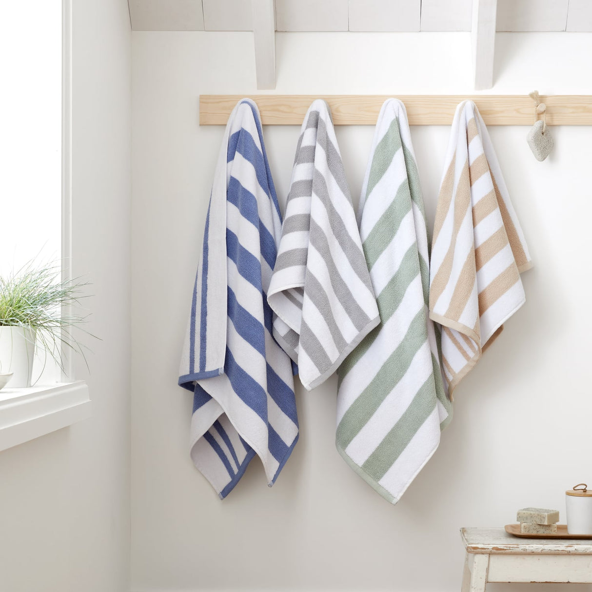 Bianca Reversible Stripe 600gsm Cotton Jacquard Towels - Grey - Reversible Stripe Group Shot