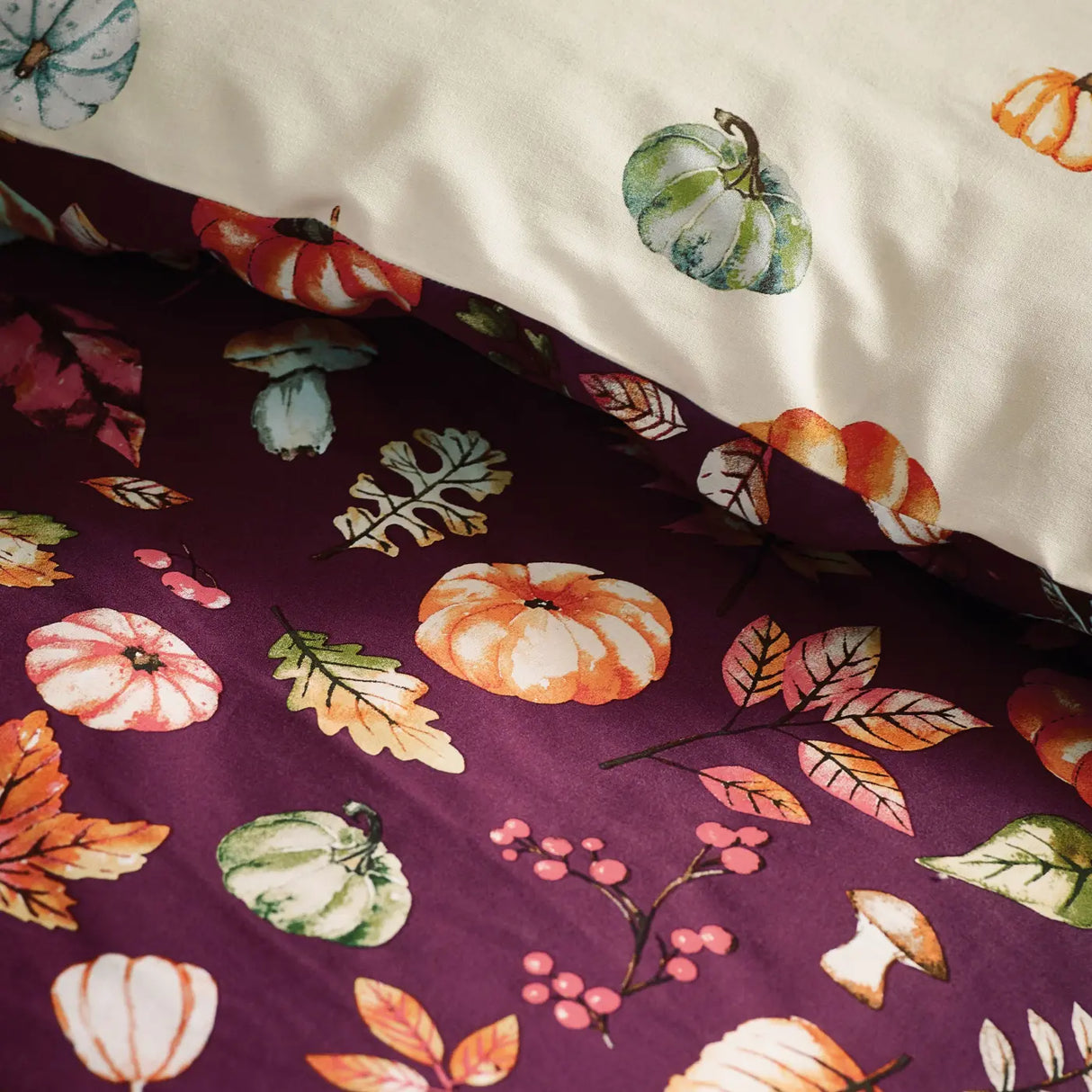 Catherine Lansfield Autumn Pumpkins Halloween Duvet Cover Set - Plum image 2