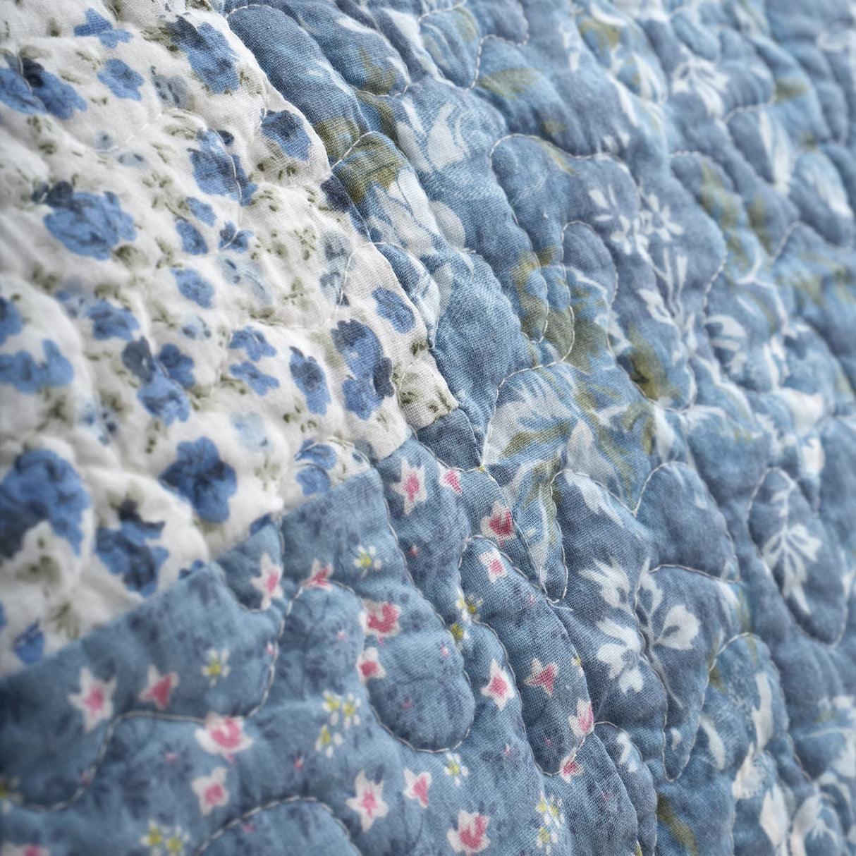 Turner Bianca Floral Patchwork 100% Cotton Bedspread Blue 220x230cm - Limited Edition Bedspread