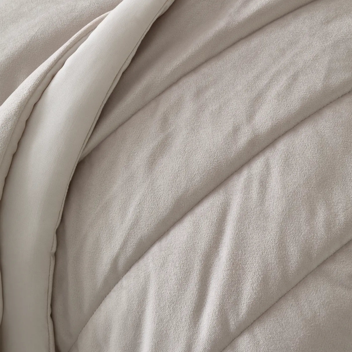Catherine Lansfield Bridgerton Regal Bedspread 220cm x 230cm 3