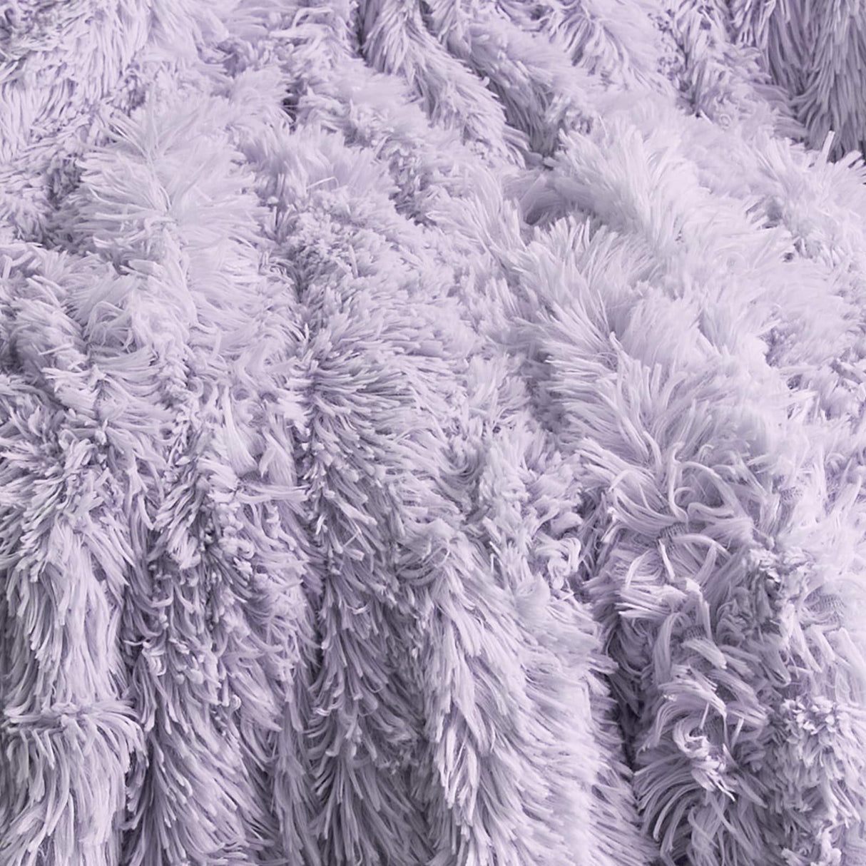 Cuddly Throw Blanket by Catherine Lansfield