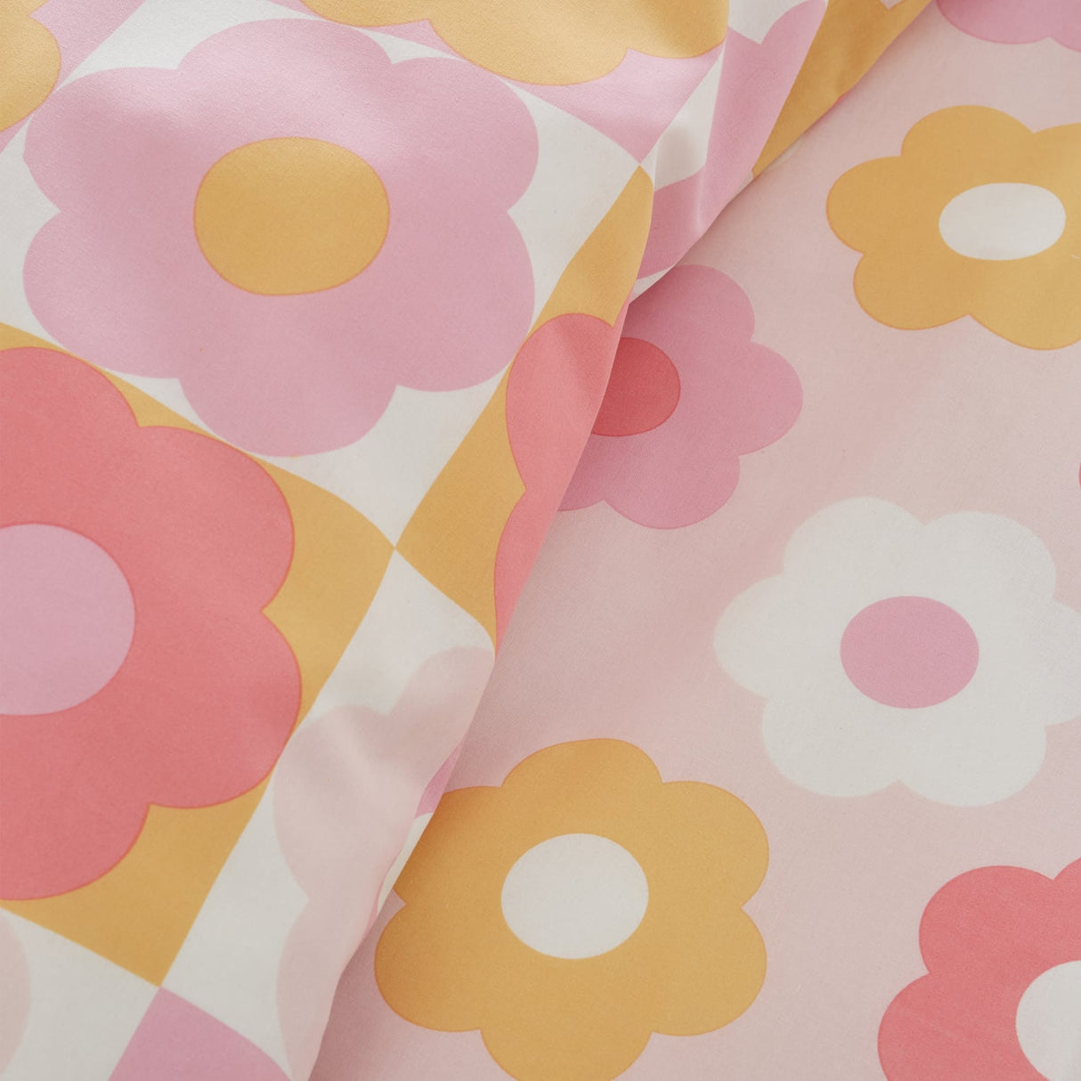 Catherine Lansfield Retro Daisy Duvet Cover Set - Retro Daisy Duvet Set
