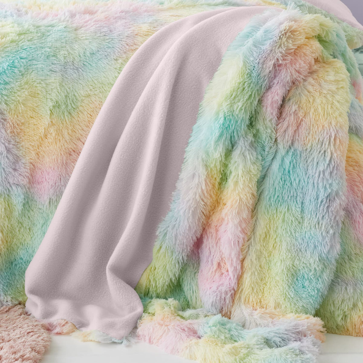 Catherine Lansfield Rainbow Cuddly Throw Cosy Kids Blanket - Rainbow Cuddly Throw