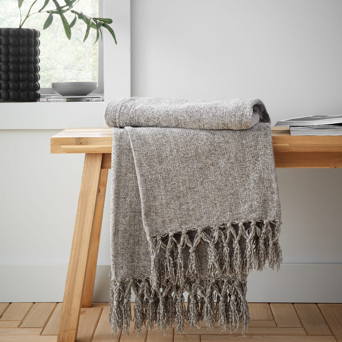 Catherine Lansfield Wilson Plain Cosy Throw Blanket 130cm x 170cm