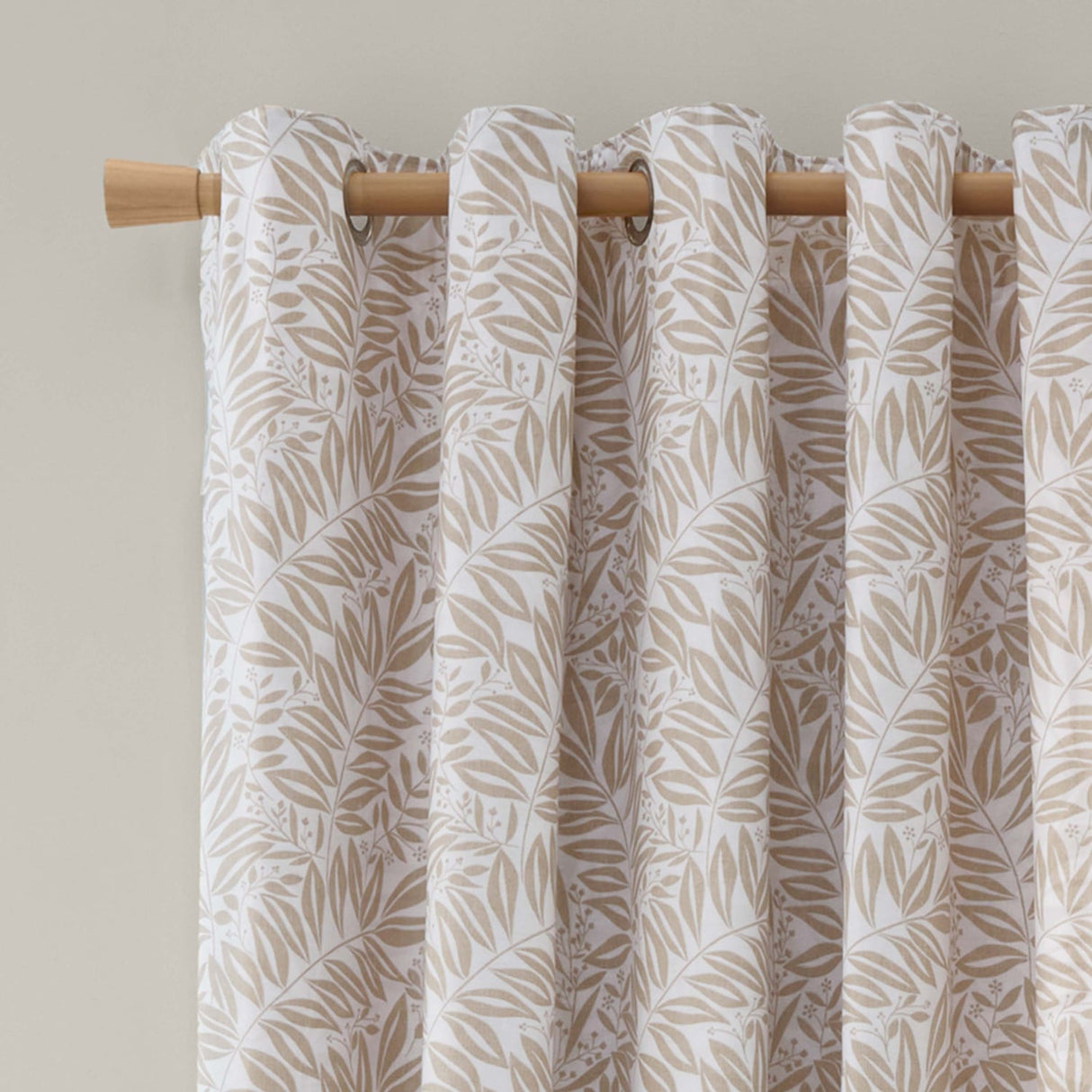 Catherine Lansfield Sorrel Leaf Eyelet Curtains - Natural Polycotton - Sorrel Leaf Natural Curtains