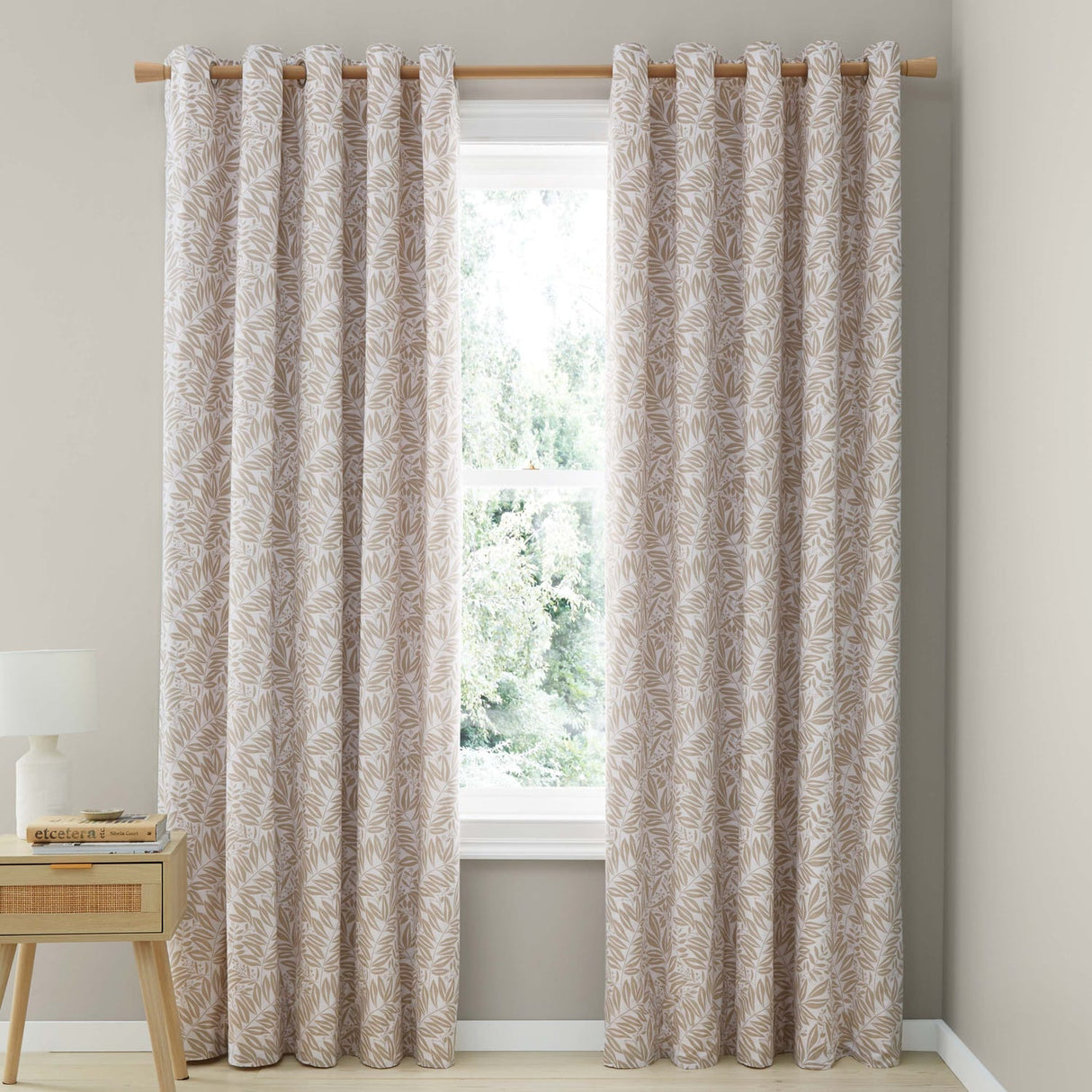 Catherine Lansfield Sorrel Leaf Eyelet Curtains - Natural Polycotton - Sorrel Leaf Natural Curtains