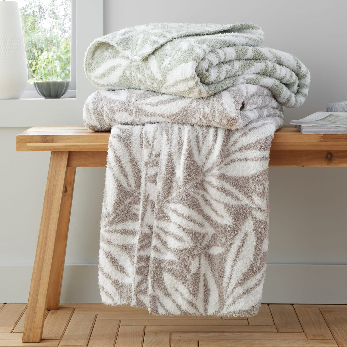 Catherine Lansfield Sorrel So Soft Throw 130cm x 170cm - So Soft Sorrel Throw Natural