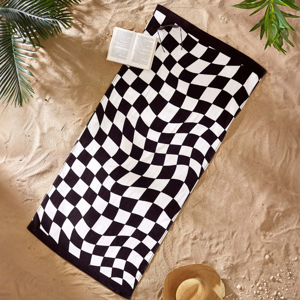 Catherine Lansfield Checkerboard Beach Towel Black and White 76x160cm Cotton