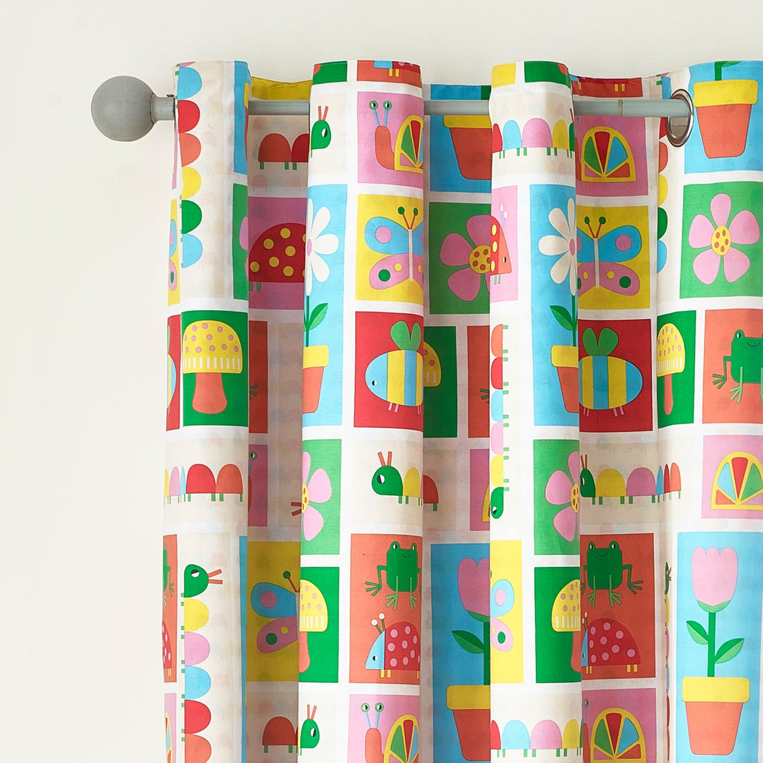 Catherine Lansfield Curious Caterpillar Kids Eyelet Curtains
