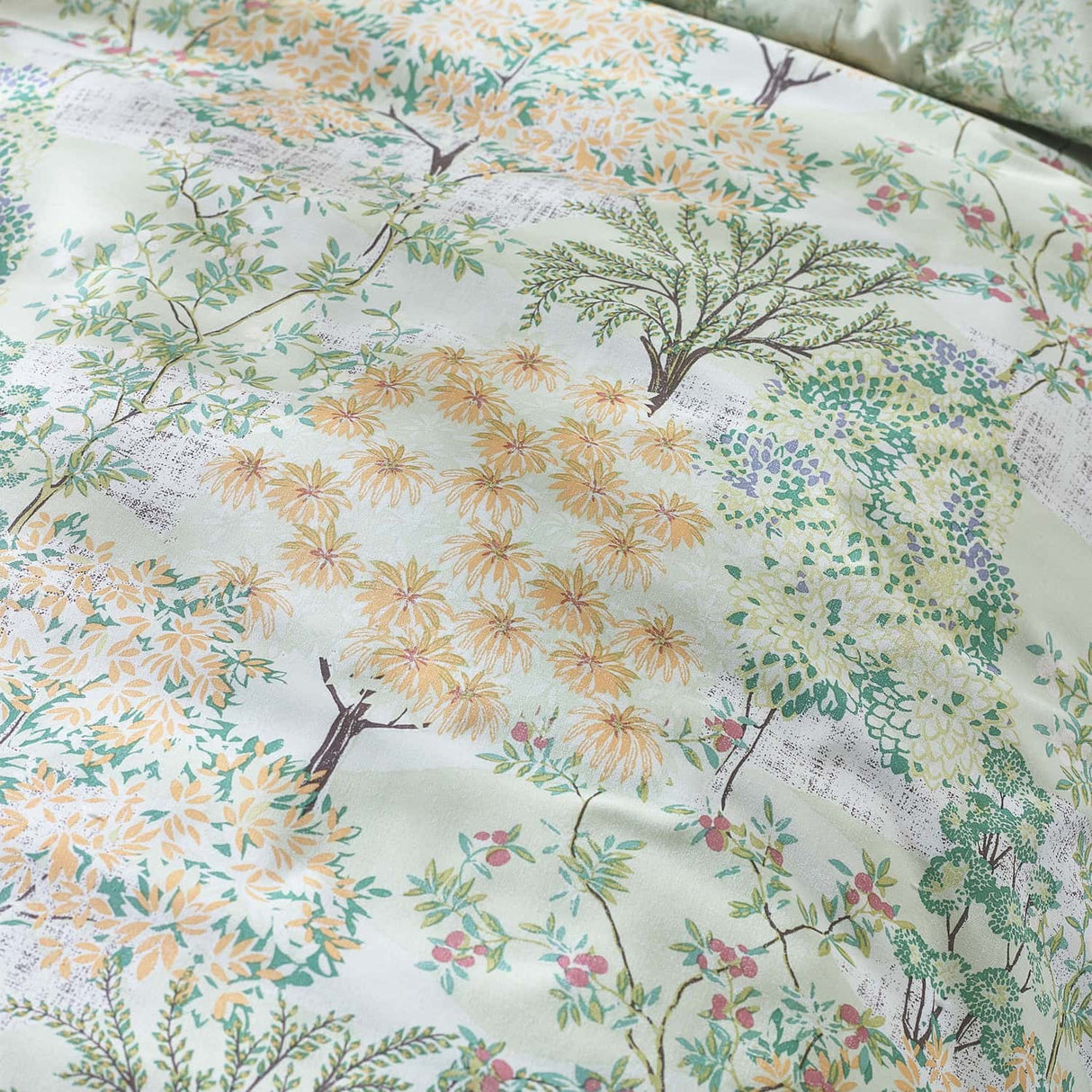 Catherine Lansfield Forest Blossom Floral Duvet Cover Set - Forest Blossom
