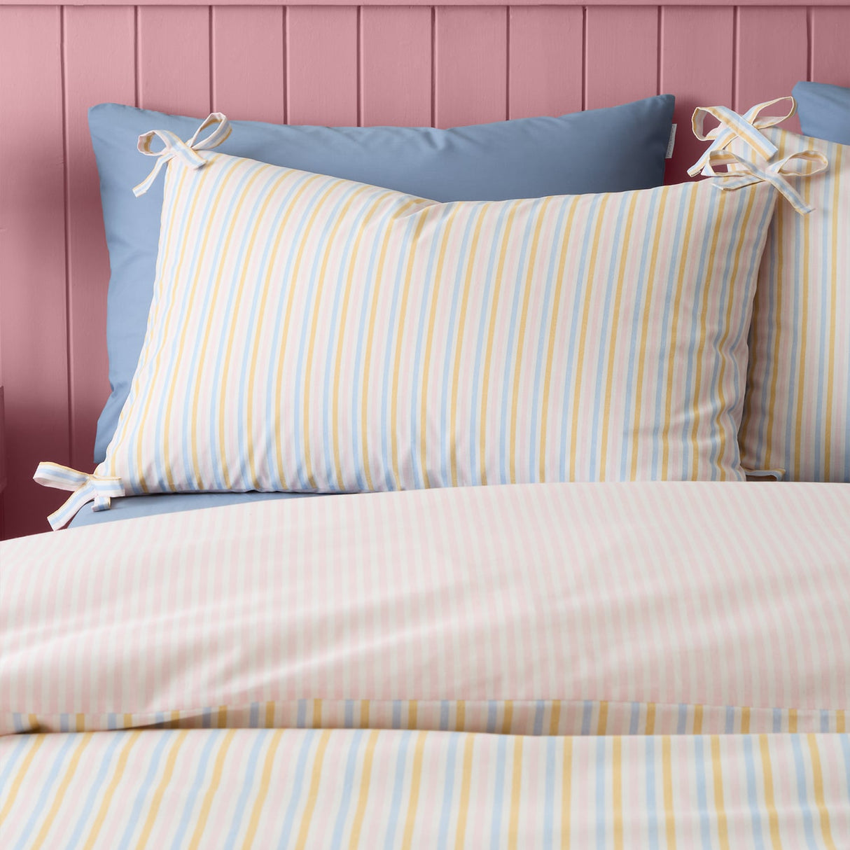 Catherine Lansfield Brighton Stripe Duvet Cover Set - Brighton Stripe Duvet Set