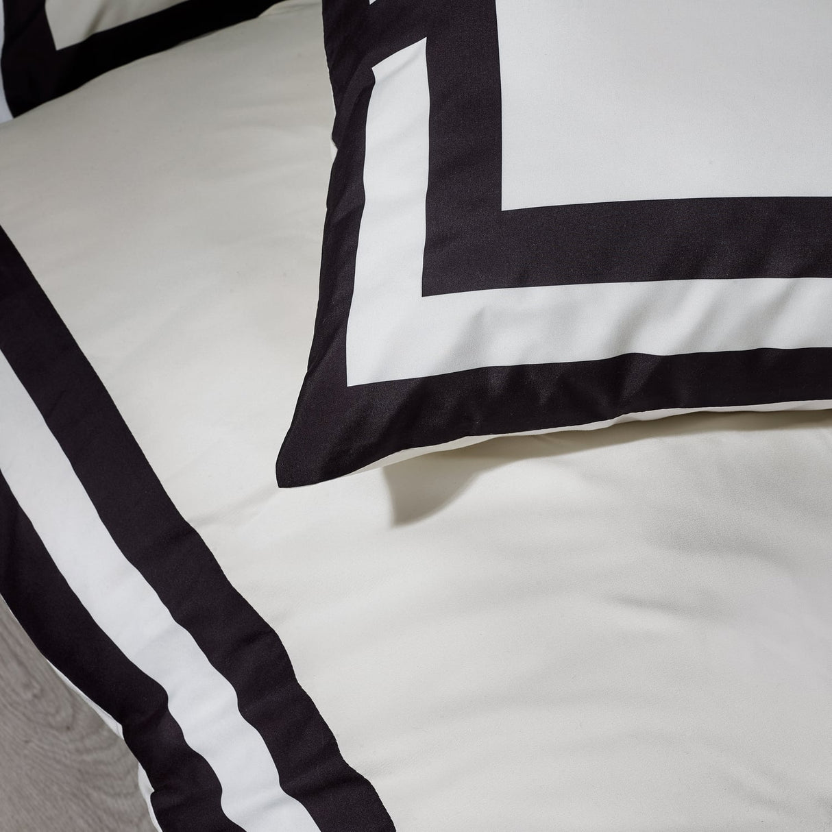 Catherine Lansfield So Soft Mono Panel Duvet Cover Set - So Soft Monopanel Duvet Set