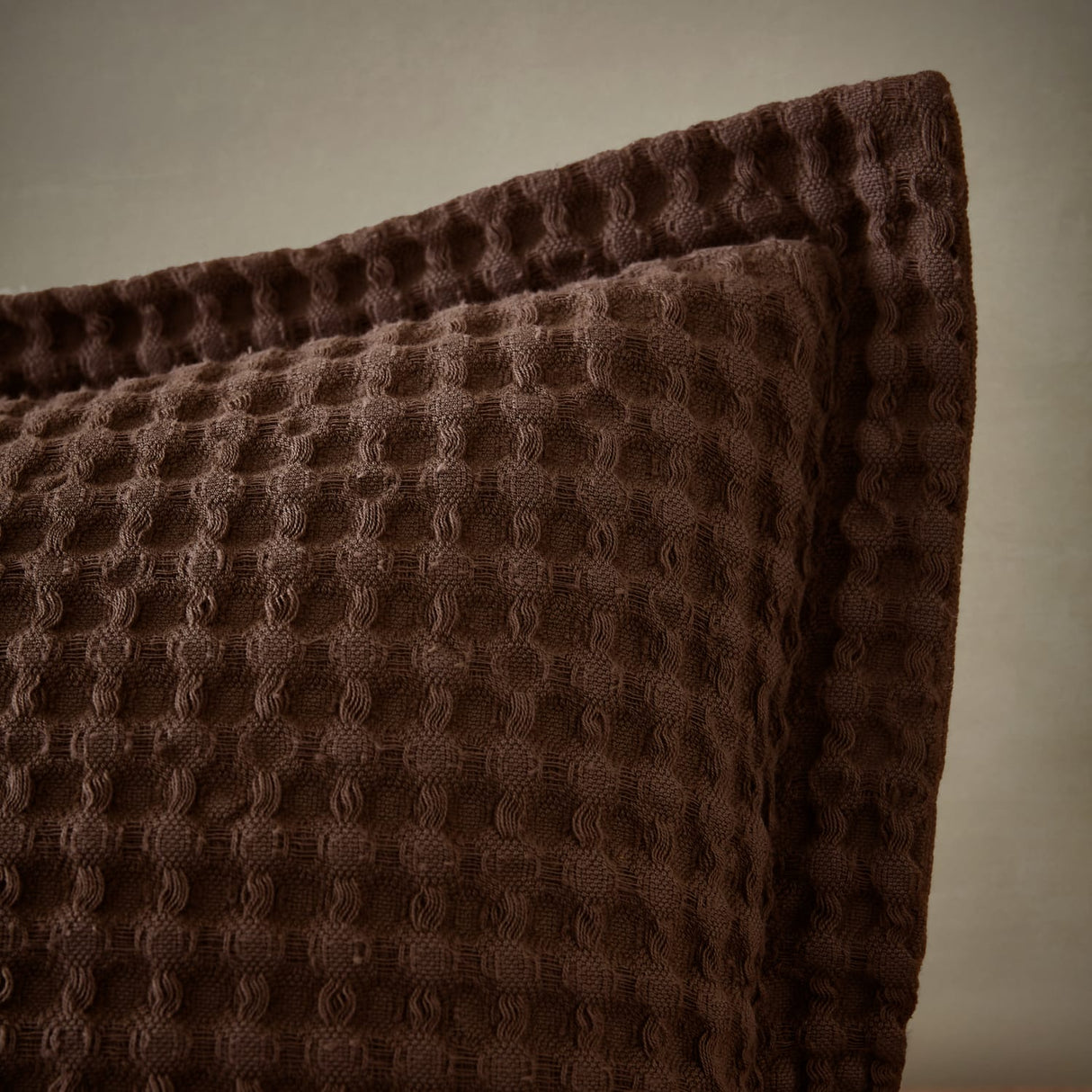 Pineapple Elephant Jaipur Grey Chunky Waffle Cotton 30x50cm Filled Cushion - Pink - Jaipur Waffle Chocolate Cushion