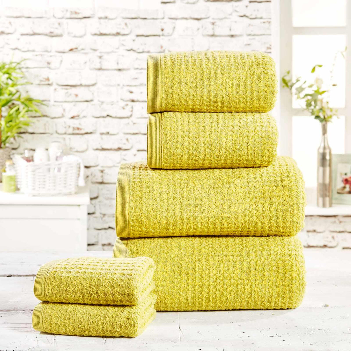 Waffle 450gsm Towel Bale Collection by Rapport Home
