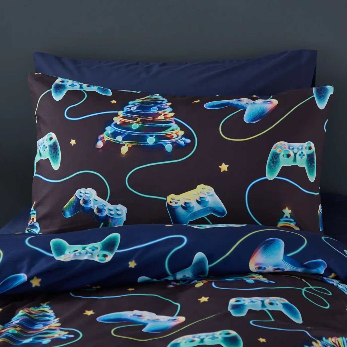 Catherine Lansfield Christmas Gamer Festive Duvet Cover Set 3