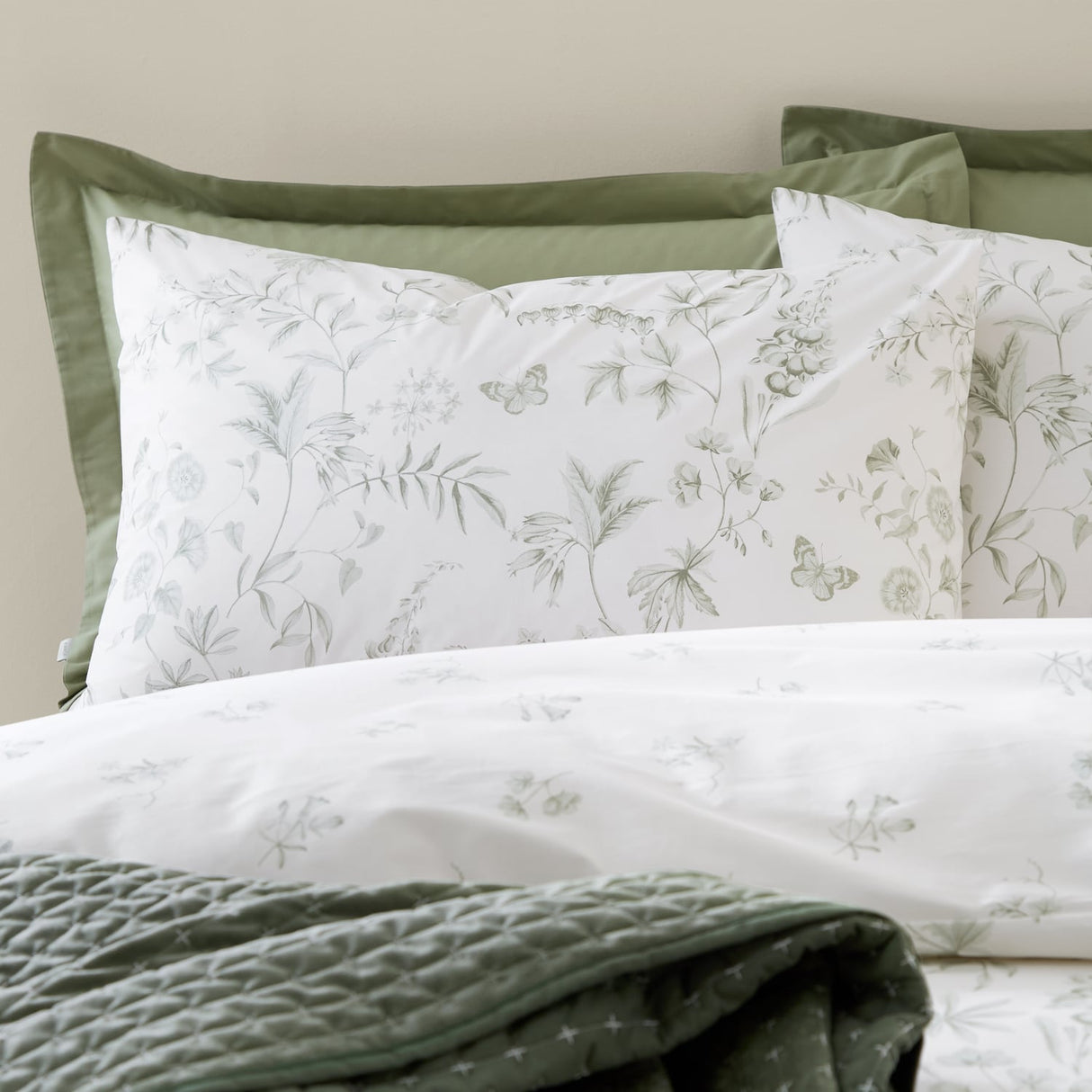 Bianca Fine Linens Thea Floral Duvet Cover Set - Thea Floral Duvet Set