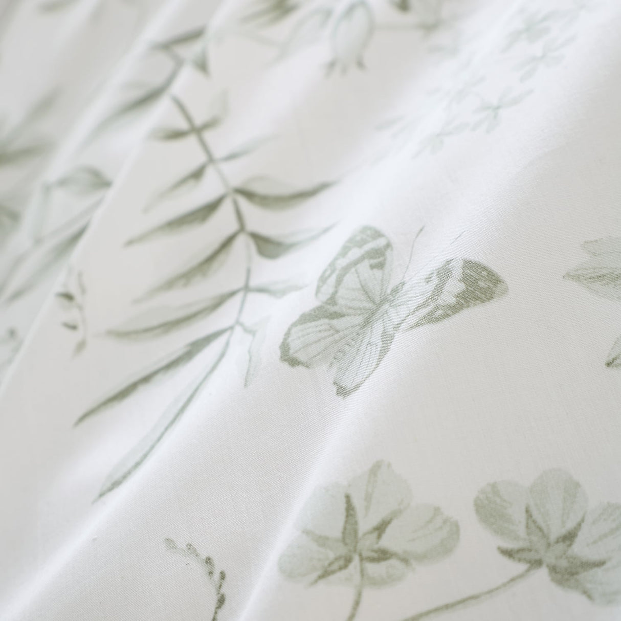 Bianca Fine Linens Thea Floral Duvet Cover Set - Thea Floral Duvet Set
