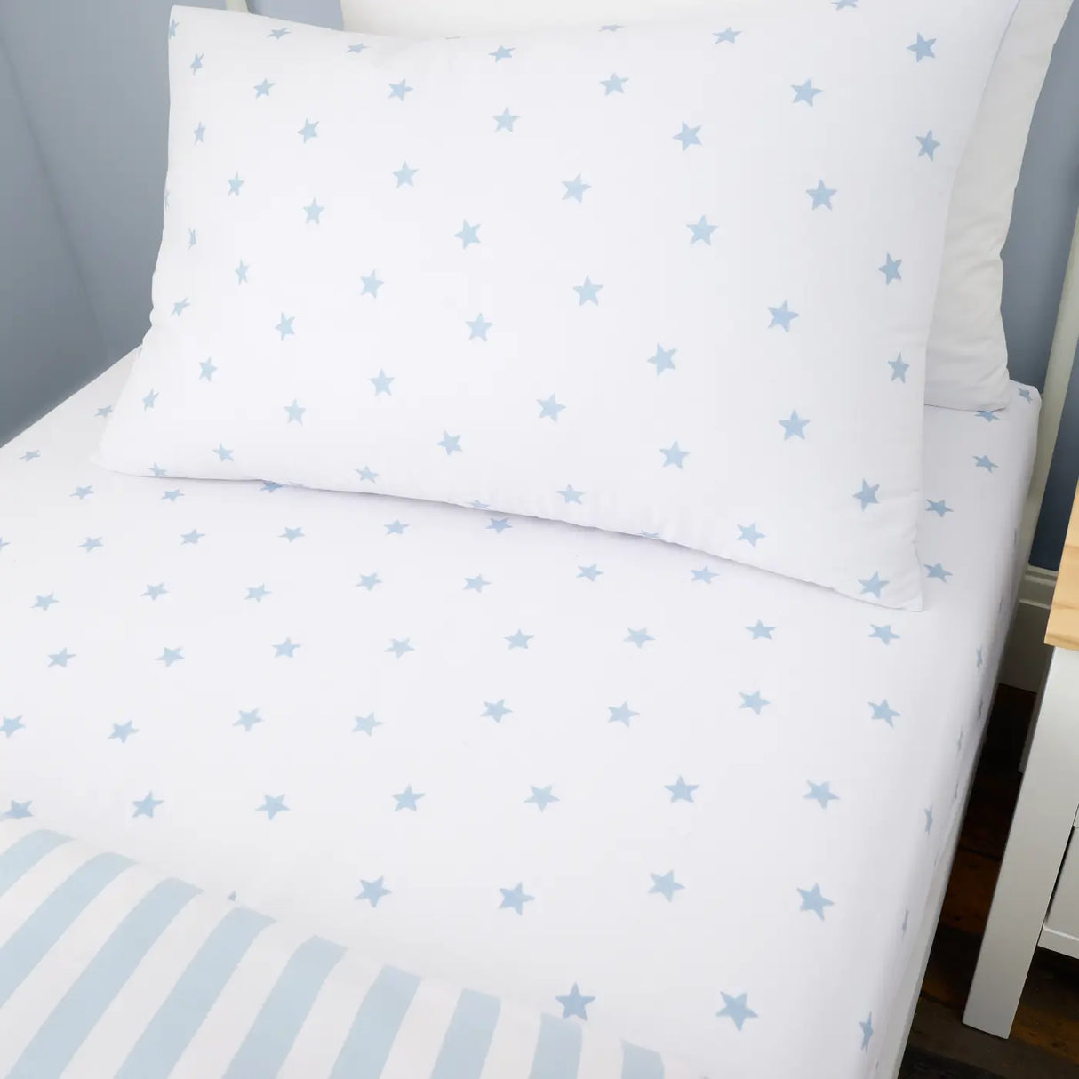 Mini Star & Stripes Fitted Sheet by Bianca