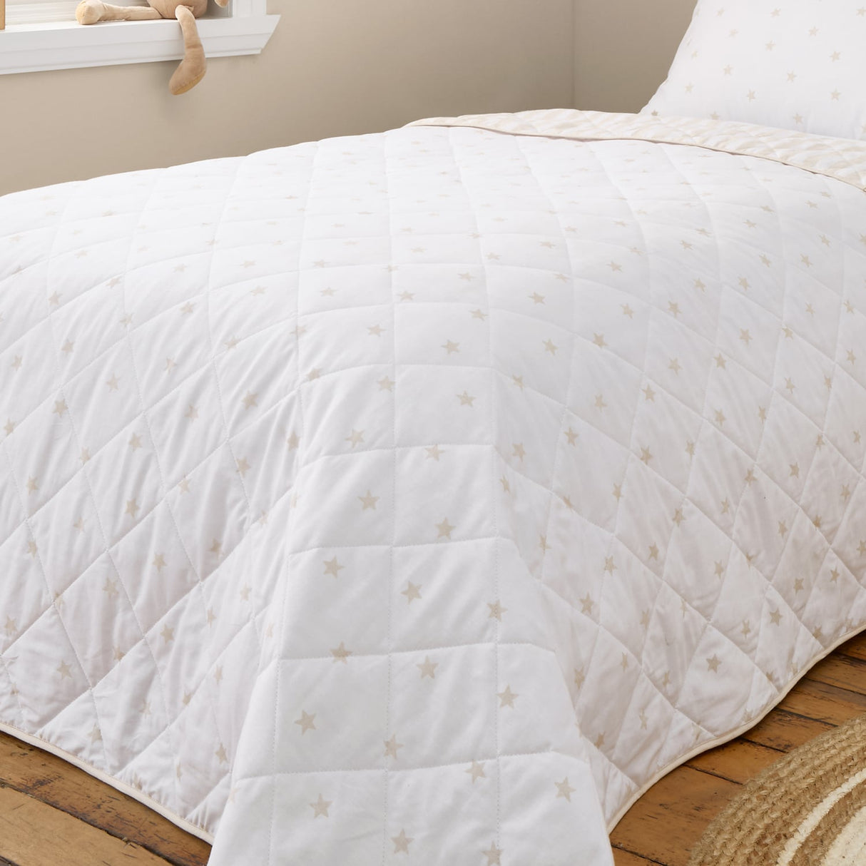 Bianca Fine Linens Mini Star & Stripes Bedspread - Mini Stars And Stripes Bedspread Natural