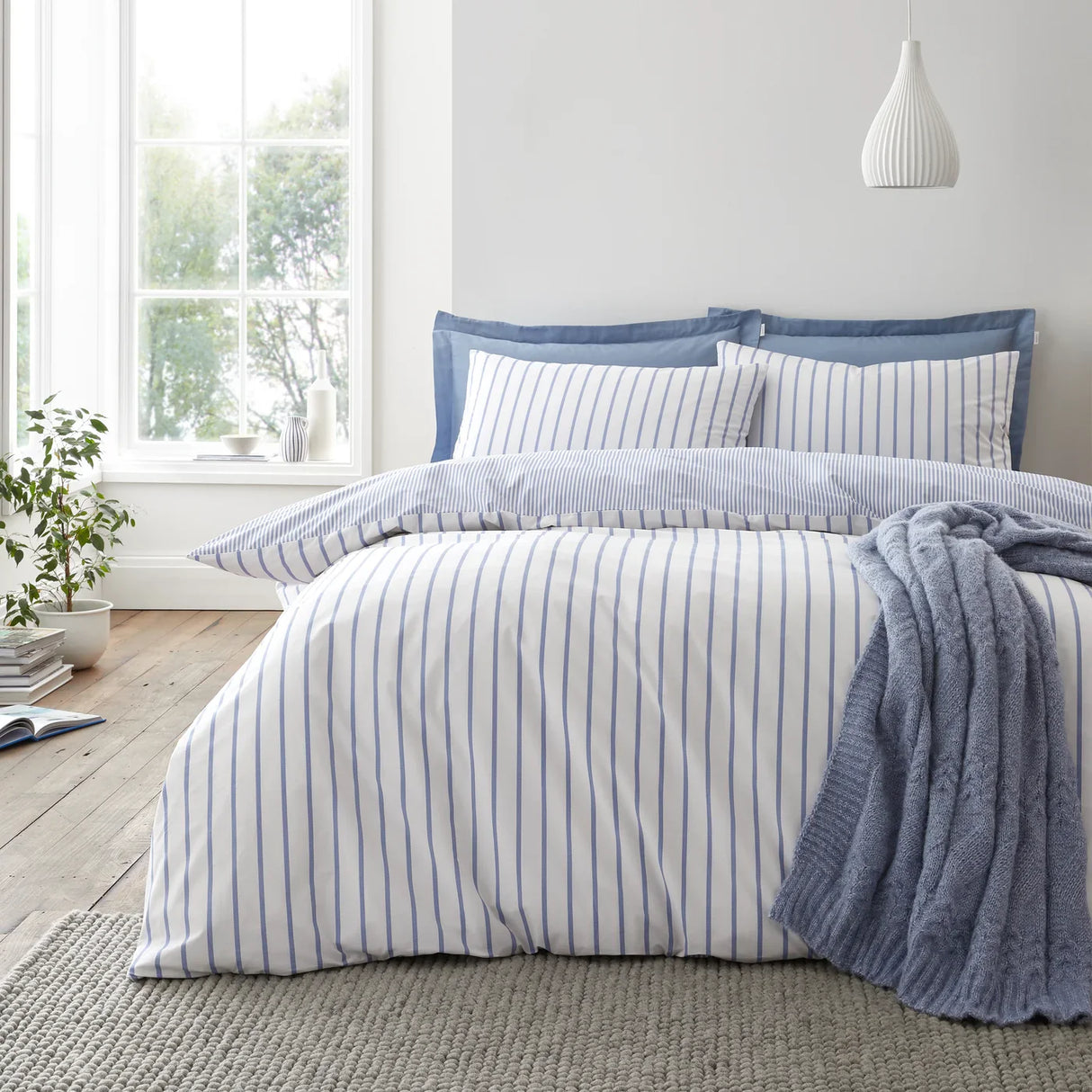 Bianca Hampton Stripe 200 Thread Count Cotton Reversible Duvet Cover Set - Green