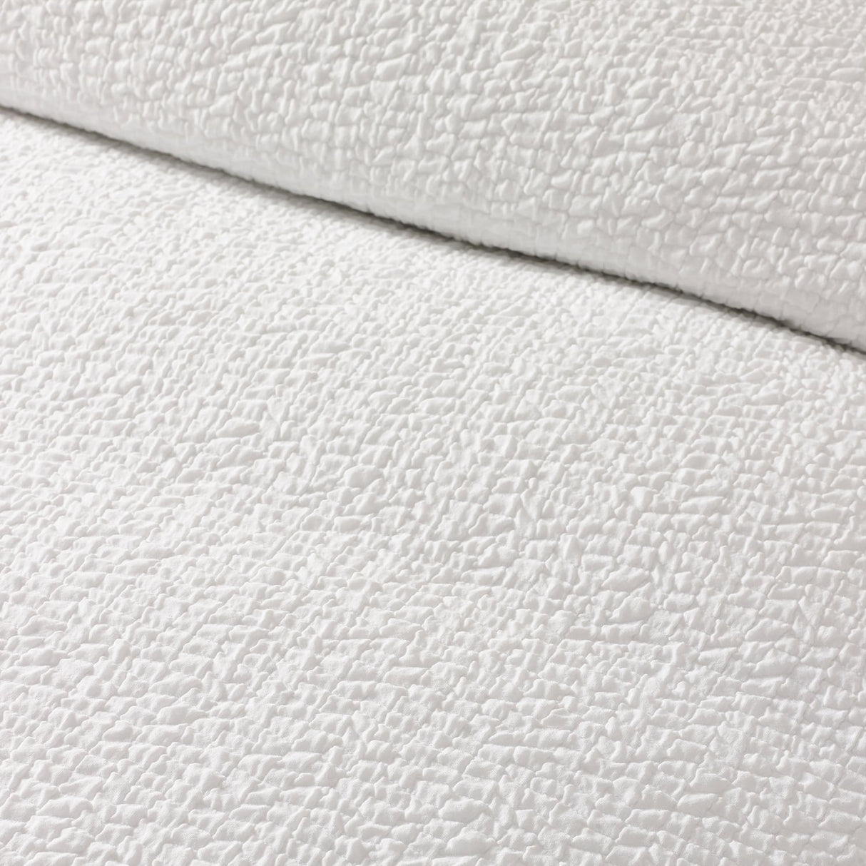 Catherine Lansfield Crinkle Seersucker Duvet Cover Set - Crinkle Texture White Duvet Set