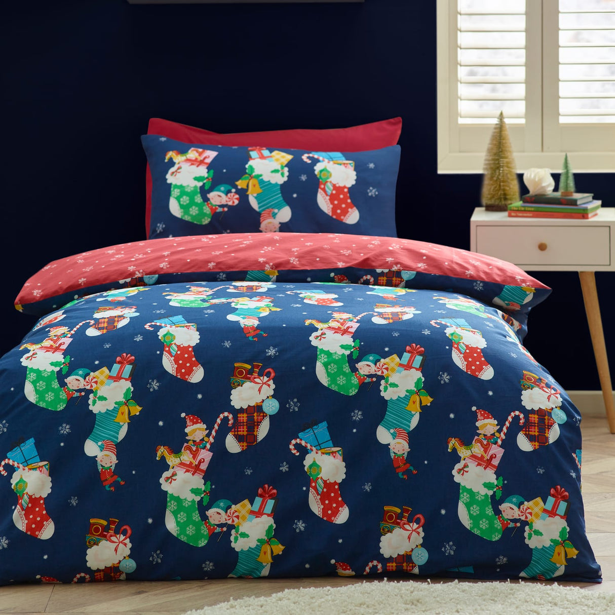 Catherine Lansfield Christmas Elves Festive Duvet Cover Set - Navy Blue - Christmas Elves Duvet Set (Single)