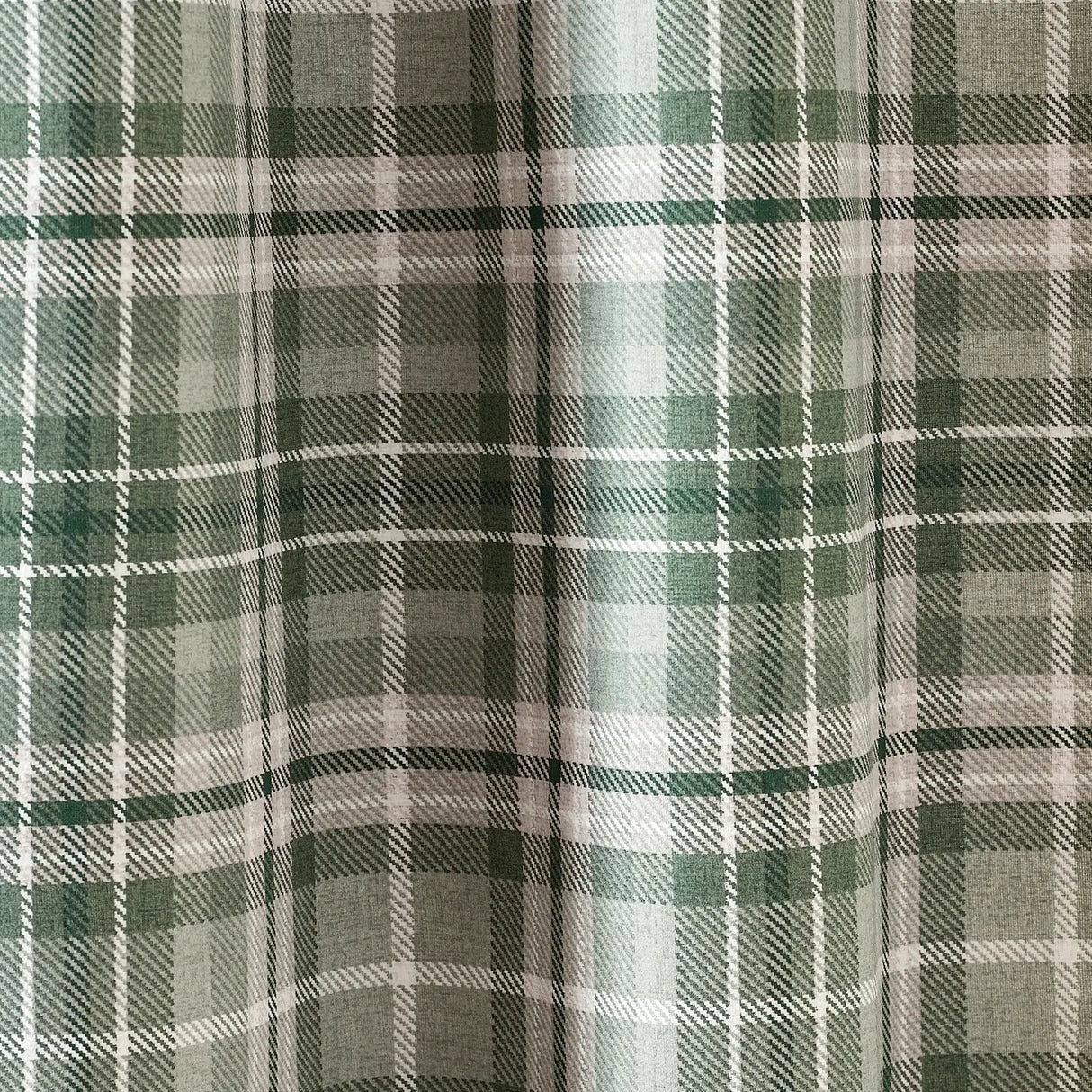 Catherine Lansfield Cullen Thermal Check Eyelet Curtains - Green image 4