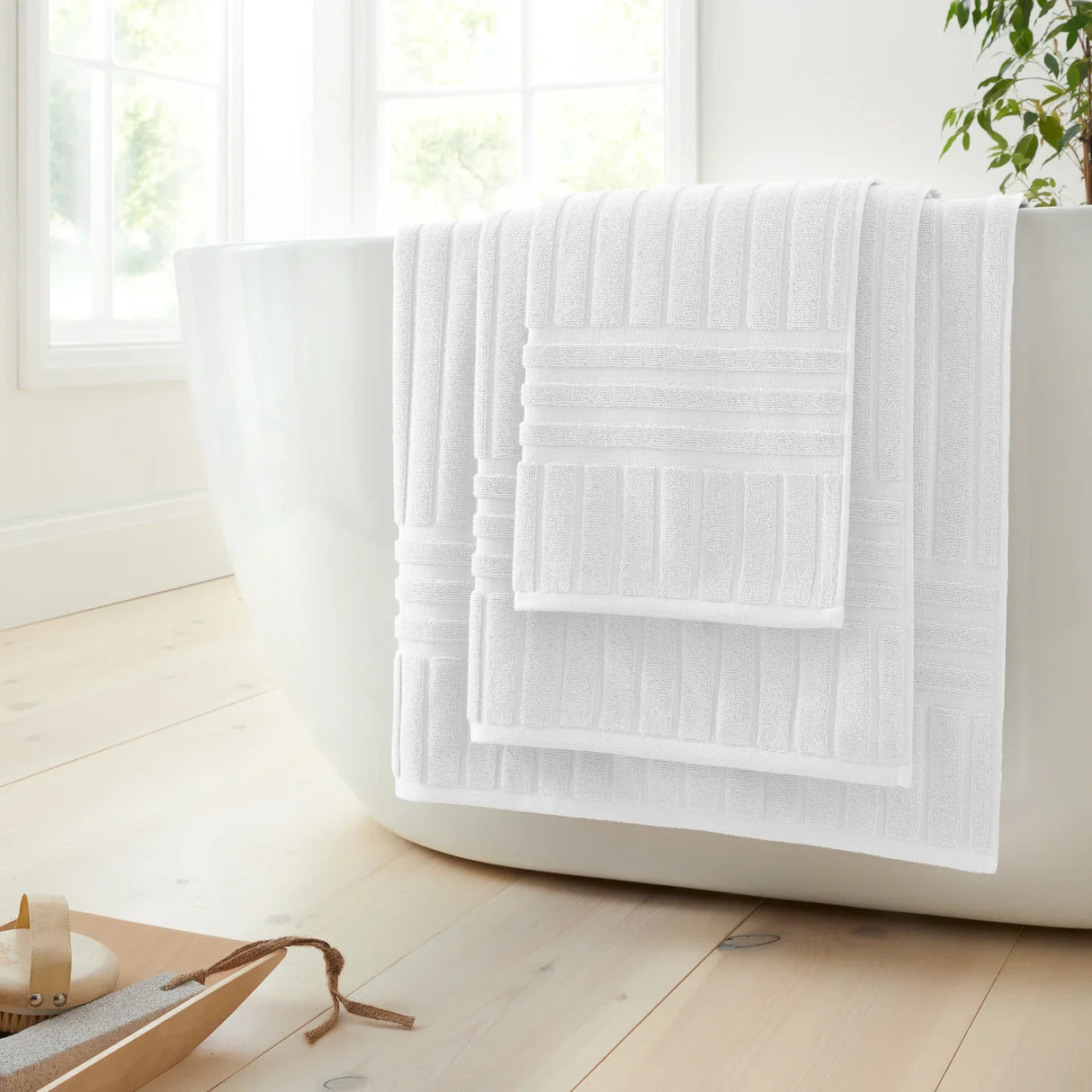 Bianca Hotel 600gsm Cotton Towel - White