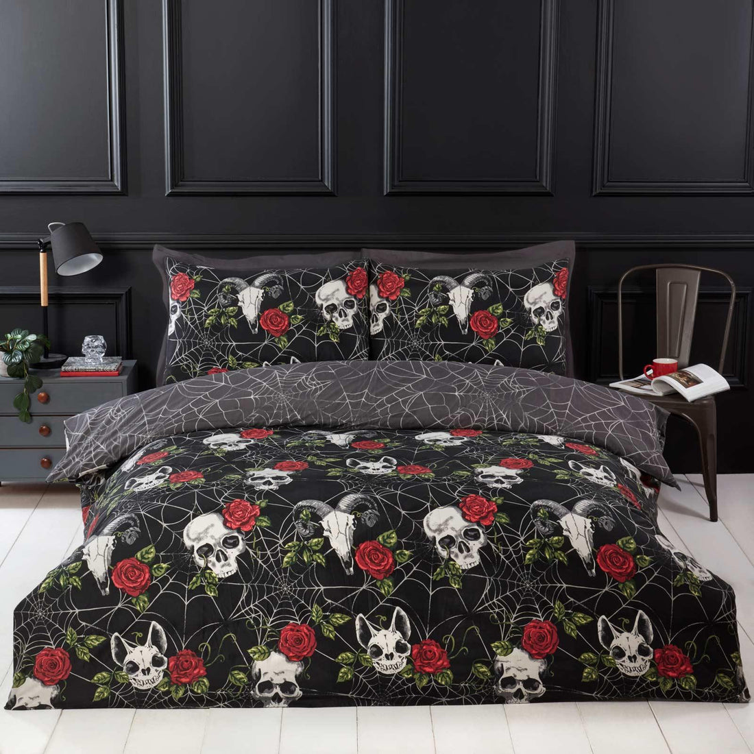 So Soft Skulls & Roses Duvet Cover Set - Multicolour