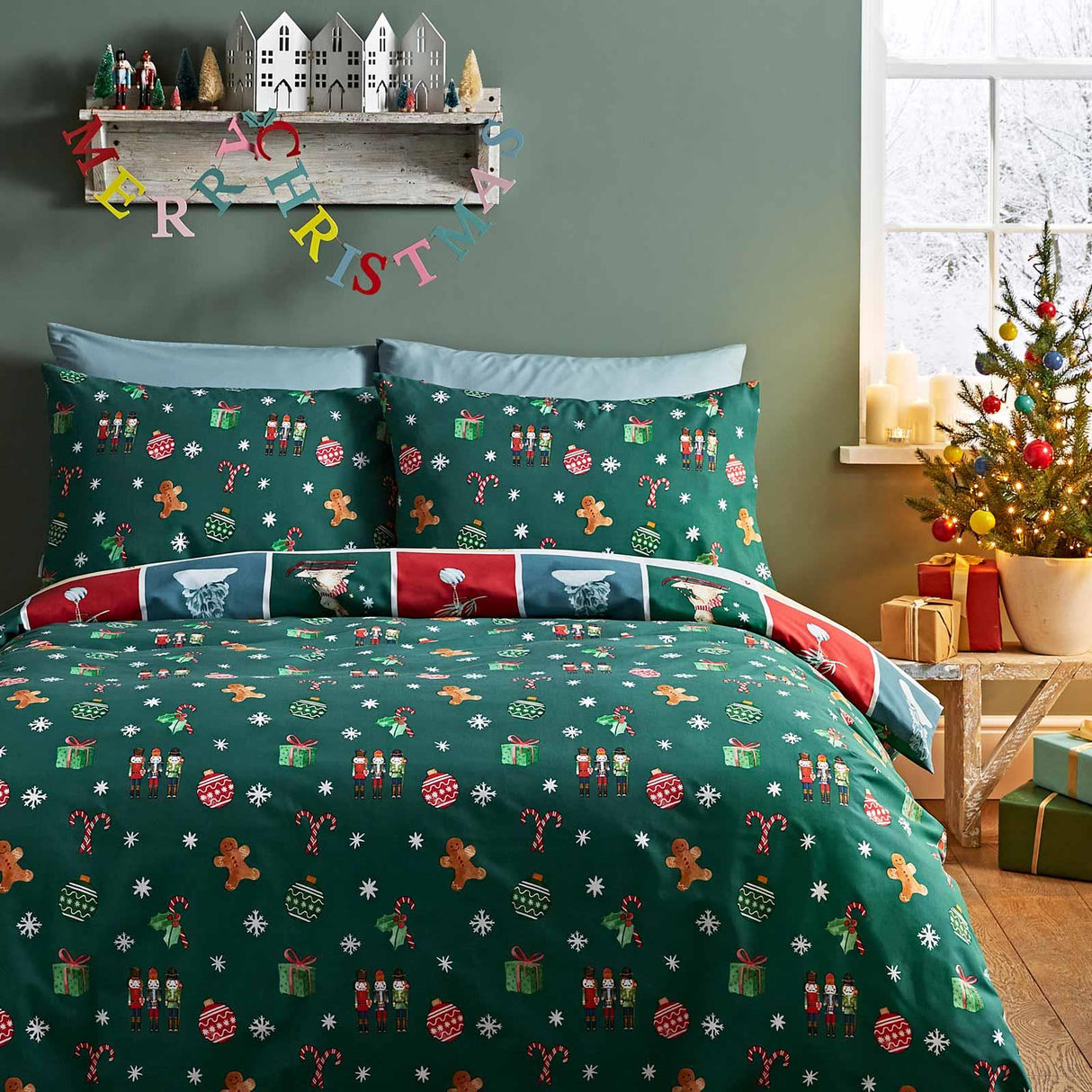 Christmas Advent Calendar Duvet Cover Set by Catherine Lansfield
