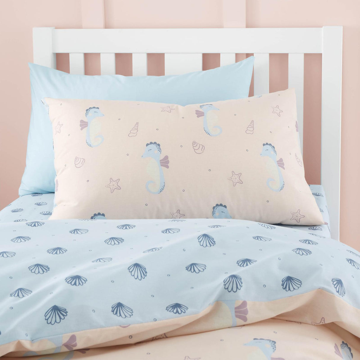Seahorses Reversible Pink Duvet Cover Set