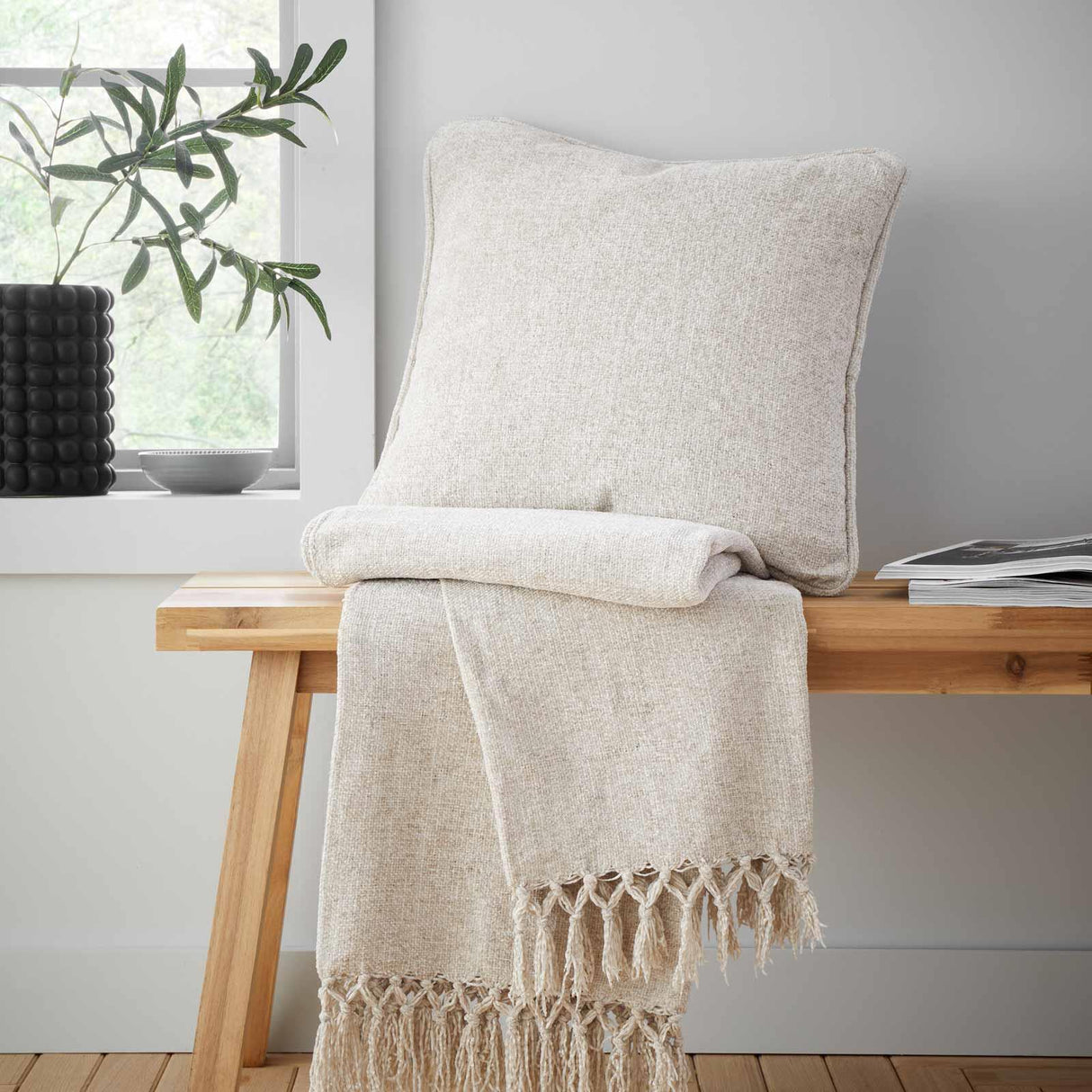 Catherine Lansfield Wilson Plain Filled Cushion 45cm x 45cm 15
