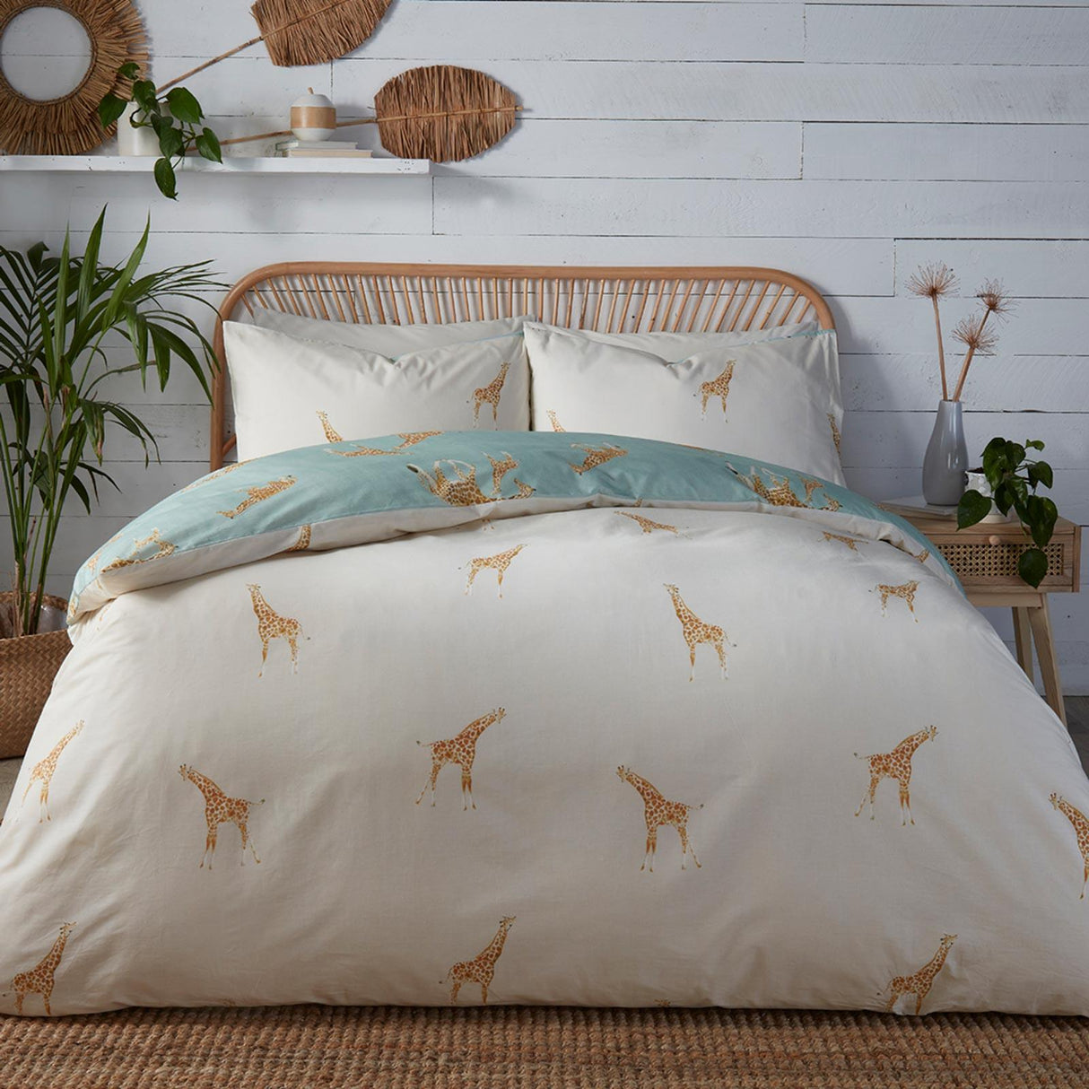 Milo Giraffe Duvet Cover Set by Fusion