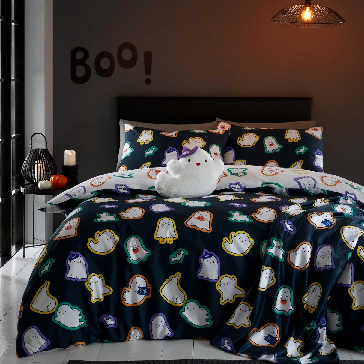 Catherine Lansfield Halloween Ghosts 3D Filled Cushion 2
