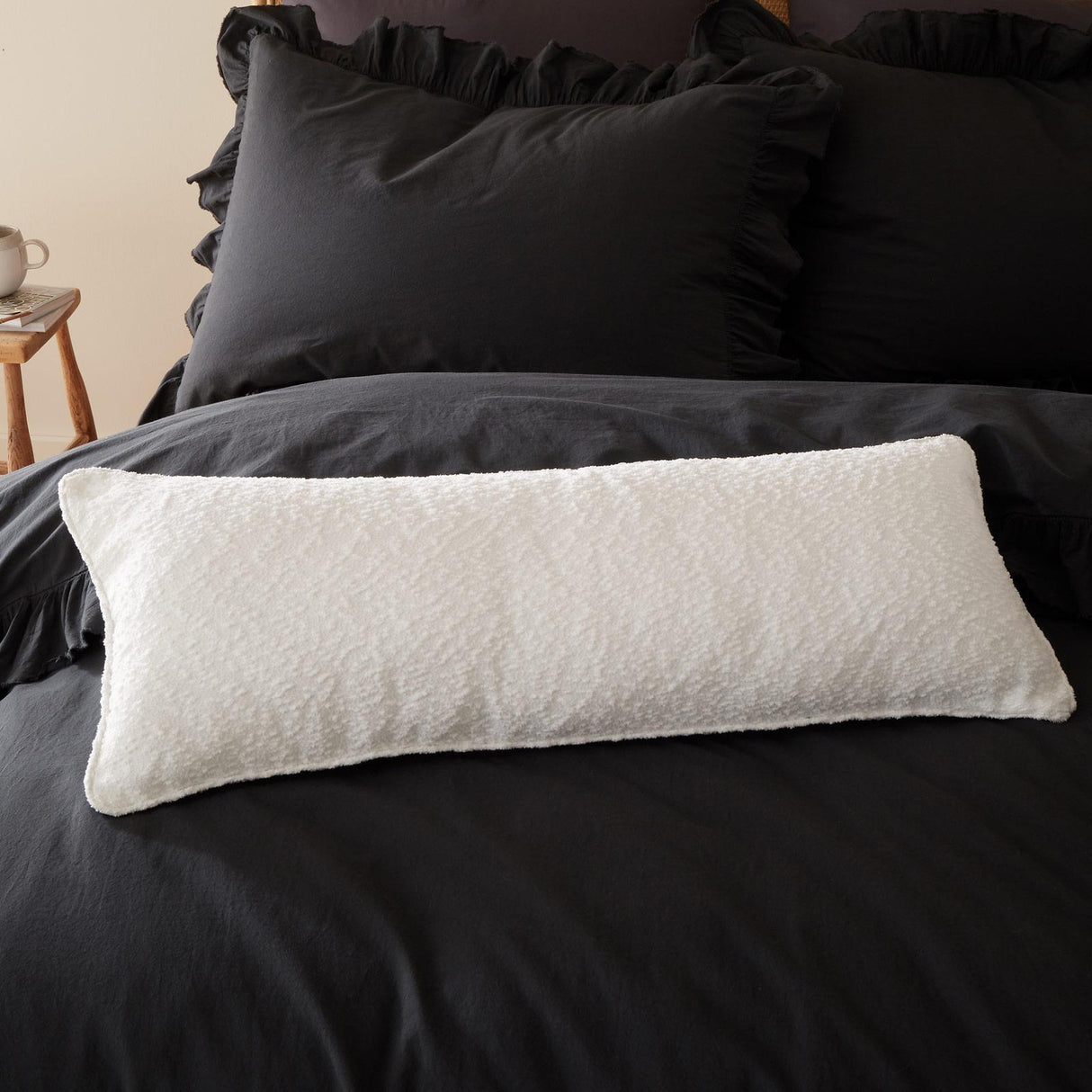 Style Sisters Boucle Filled Cushion 2