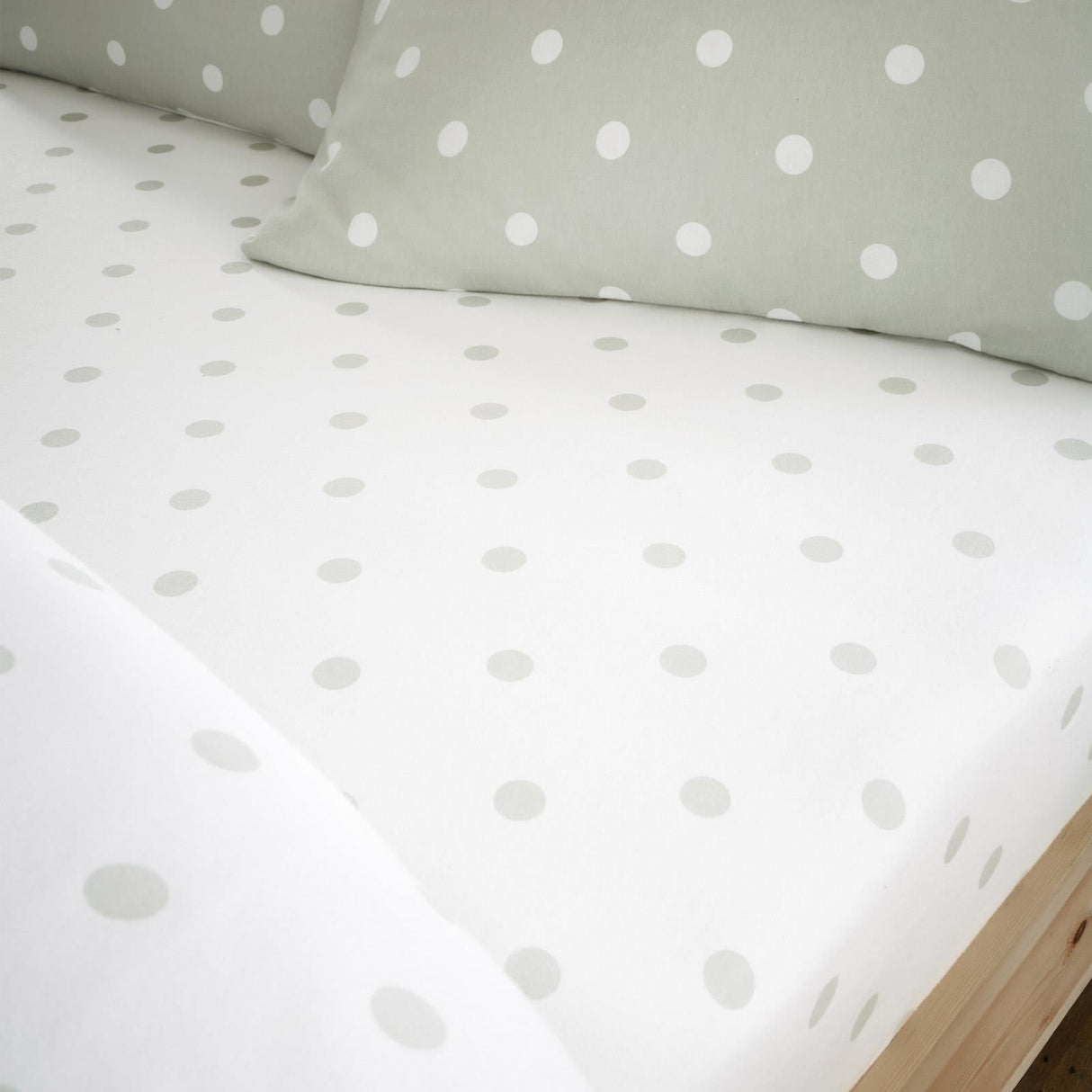 Catherine Lansfield Polka Dot Brushed Cotton Flannelette 30cm Deep Fitted Sheet - Green