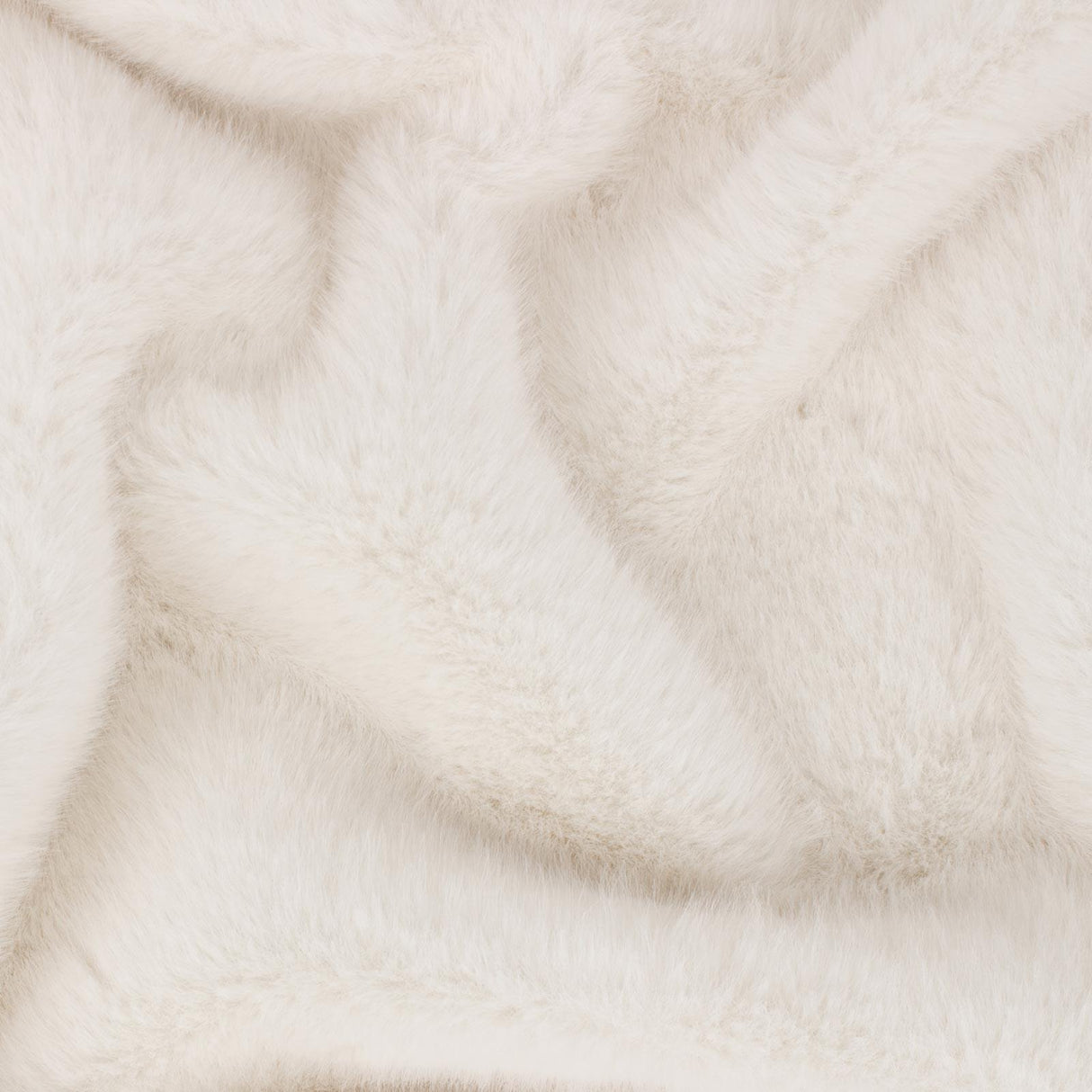 Stanza Faux Fur Throw Blanket 130cm x 180cm by Paoletti