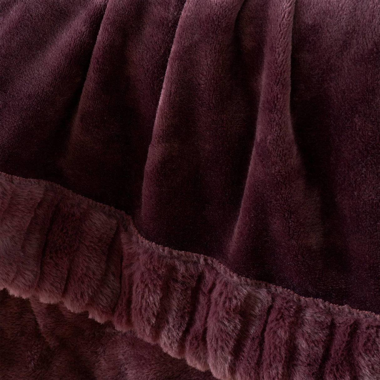 Velvet and Faux Fur Throw Blanket 150cm x 200cm by Catherine Lansfield